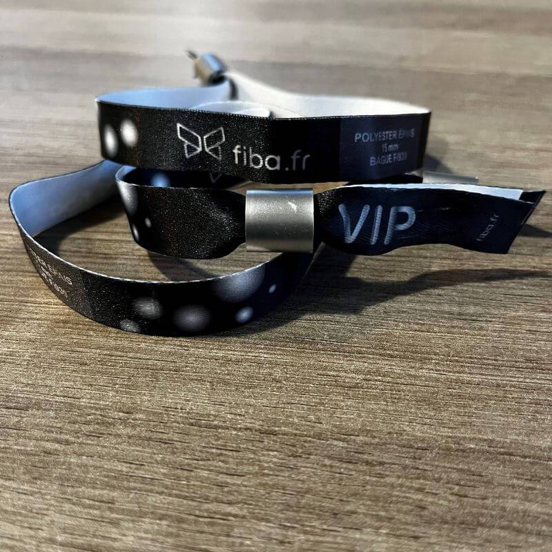 bracelet tissé vip