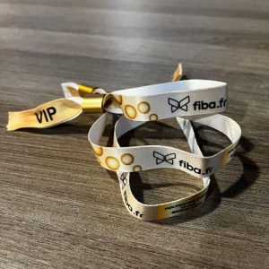 bracelet vip